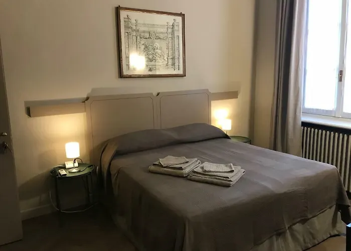 Luigi In Palazzo Bianchi ゲストハウス パルマ