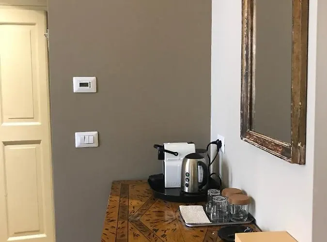 Luigi In Palazzo Bianchi 4* パルマ