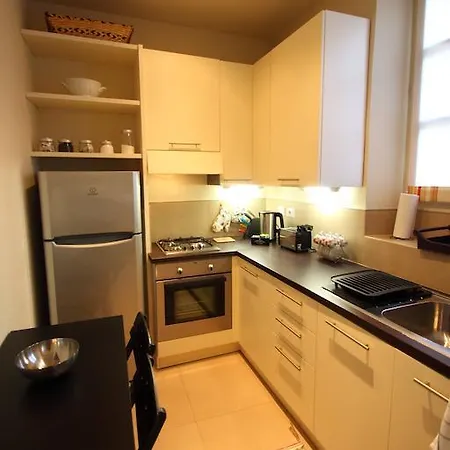 بيت ضيافة Luigi In Palazzo Bianchi بارما