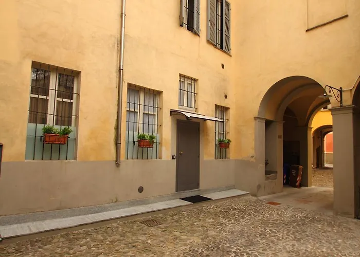 Luigi In Palazzo Bianchi