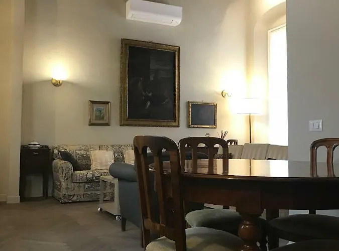 Luigi In Palazzo Bianchi Πανσιόν Πάρμα